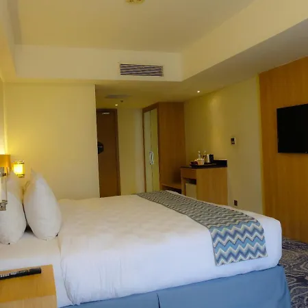 Louis Kienne Hotel Simpang Lima-2