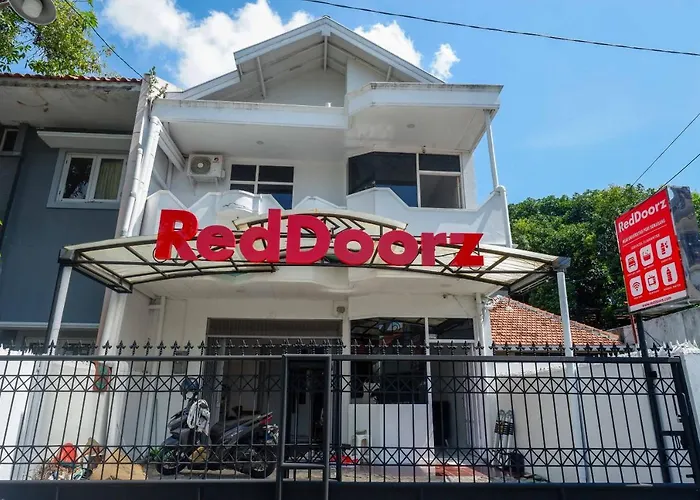 KoolKost Syariah near Universitas PGRI Semarang - Minimun Stay 6 Nights